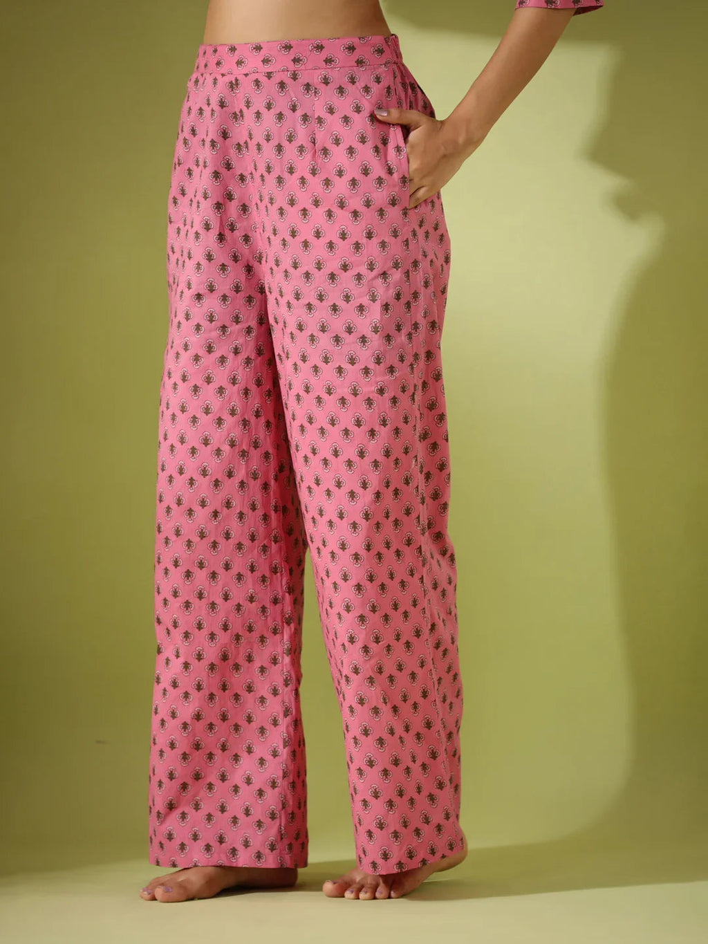 Cotton Booti print loungewear set - SanskrutiHomes 