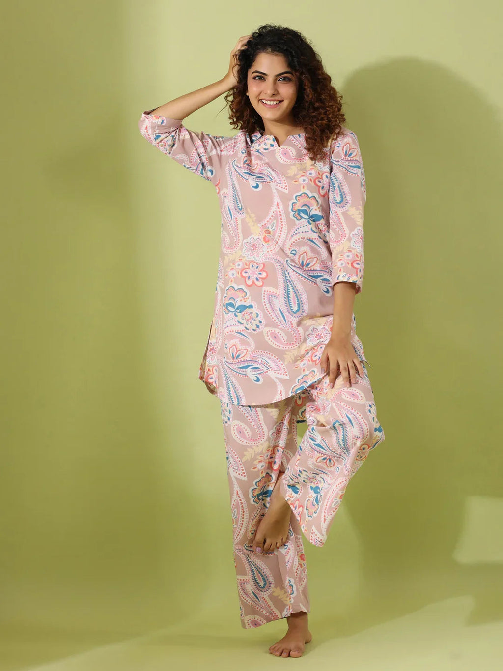 Beige Paisley print loungewear set - SanskrutiHomes 