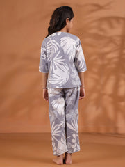 Flower Printed Round Neck Night Suit Set - SanskrutiHomes 