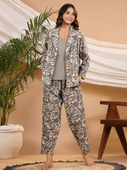 Green Shawl Lapel Floral Print Pure Cotton Night Suit For Women
