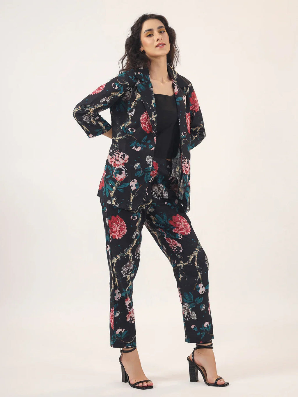 BLACK FLORAL Cotton Night SUIT - SanskrutiHomes 