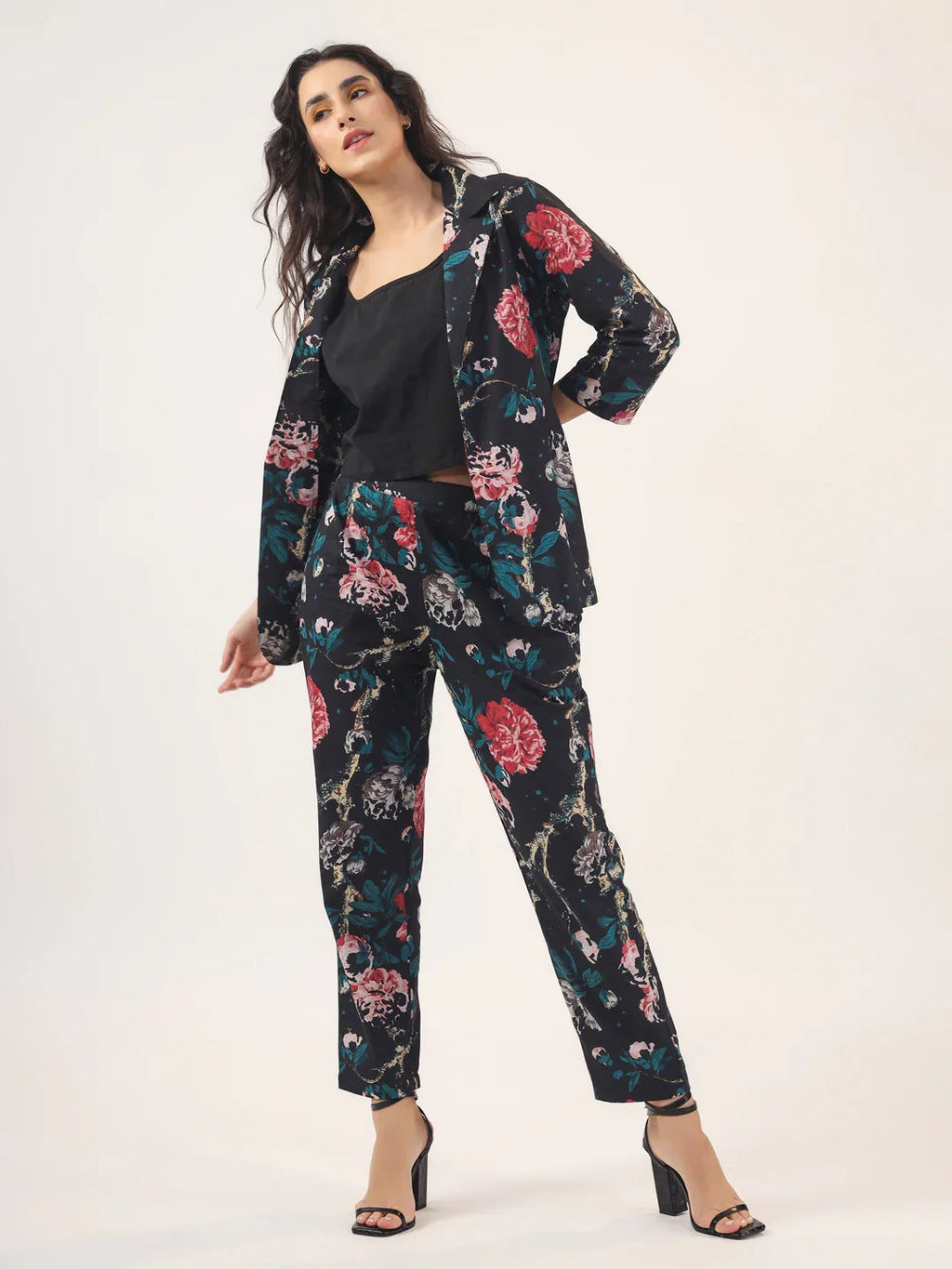 BLACK FLORAL Cotton Night SUIT - SanskrutiHomes 