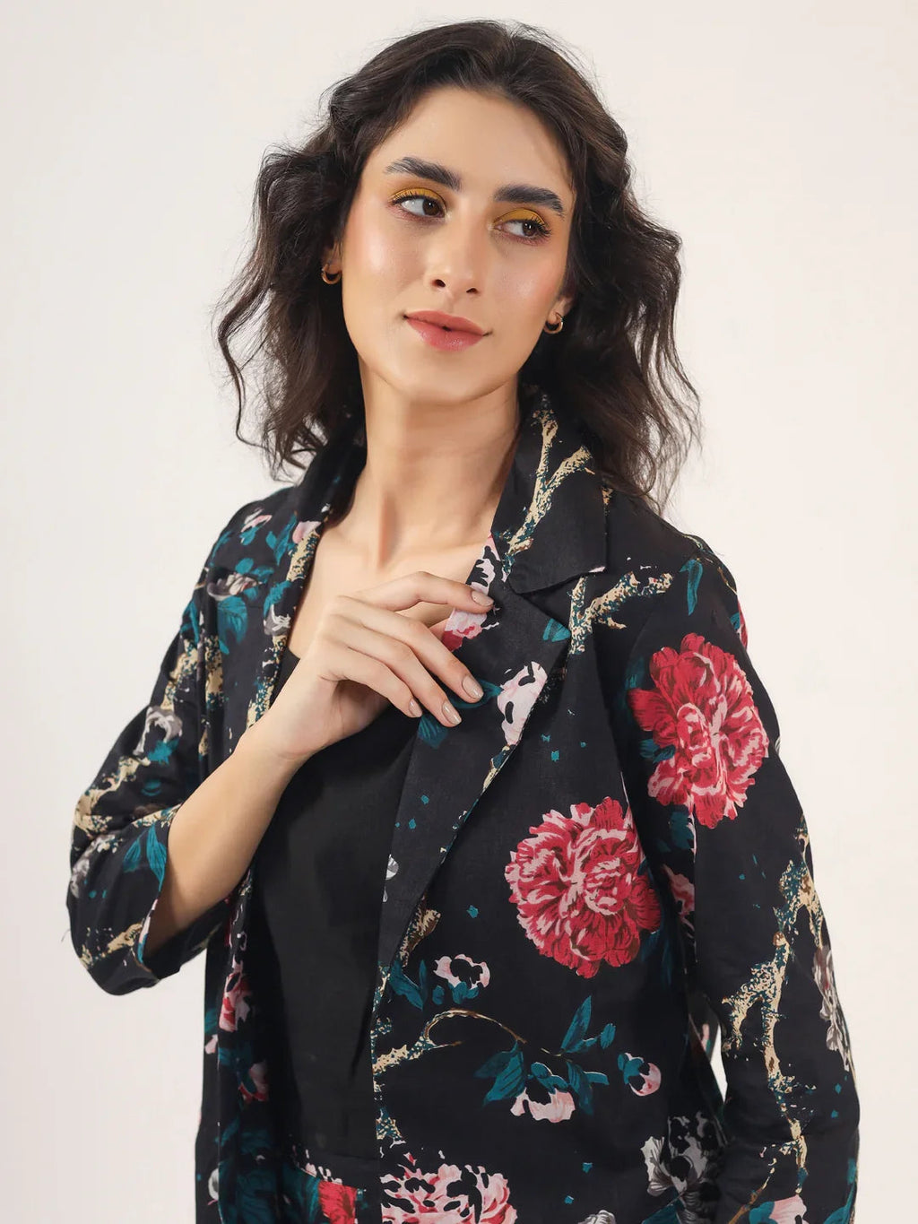BLACK FLORAL Cotton Night SUIT - SanskrutiHomes 