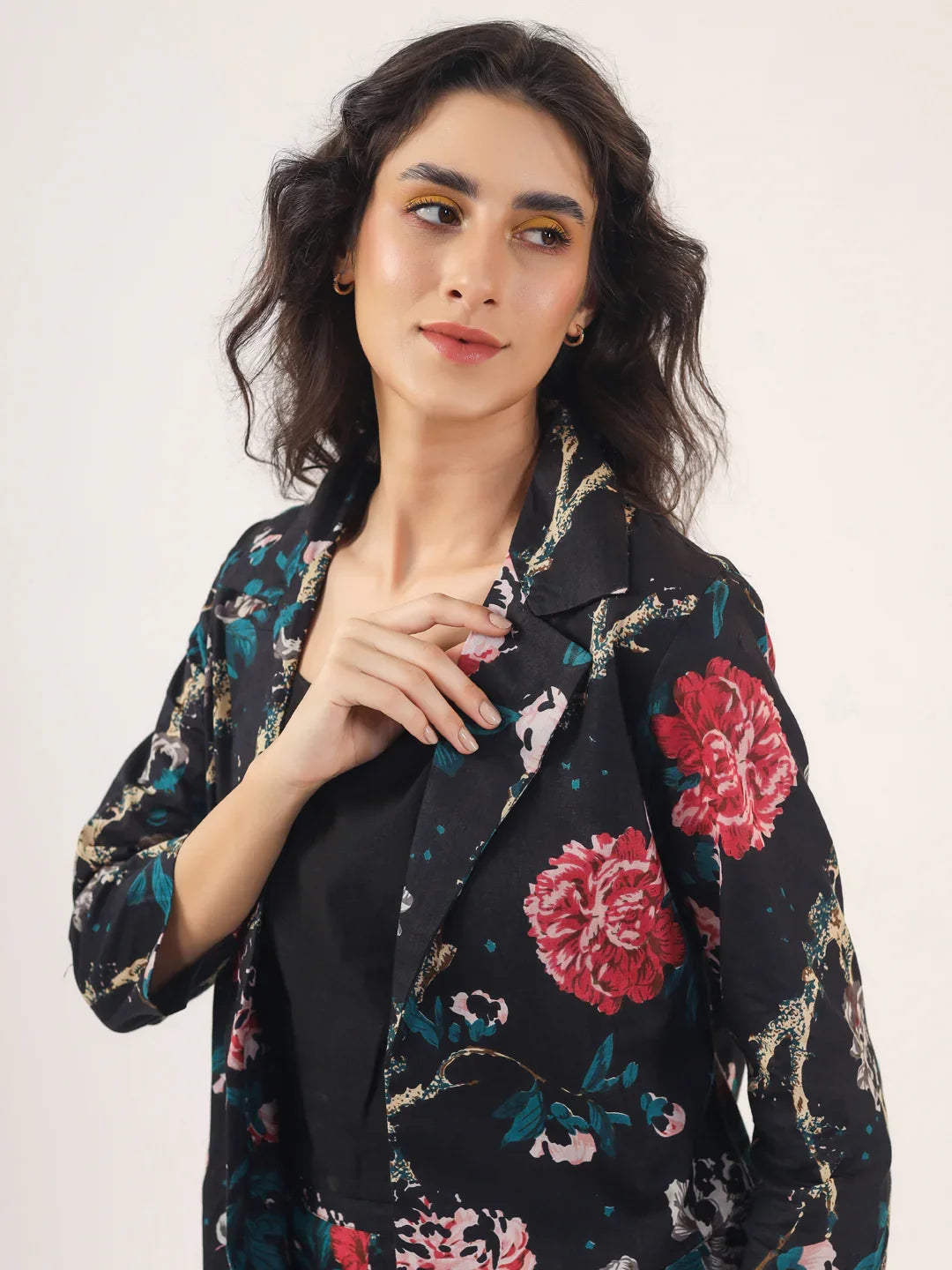 BLACK FLORAL Cotton Night SUIT - SanskrutiHomes 