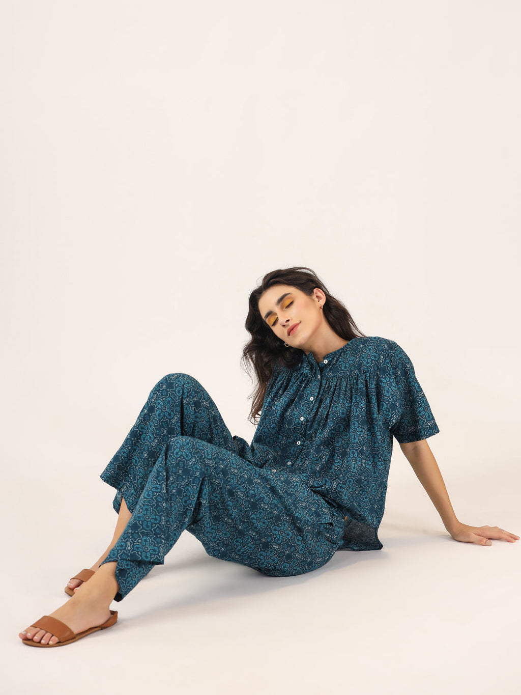 Blue Printed Round Neck Cotton Night Suit Set For Women