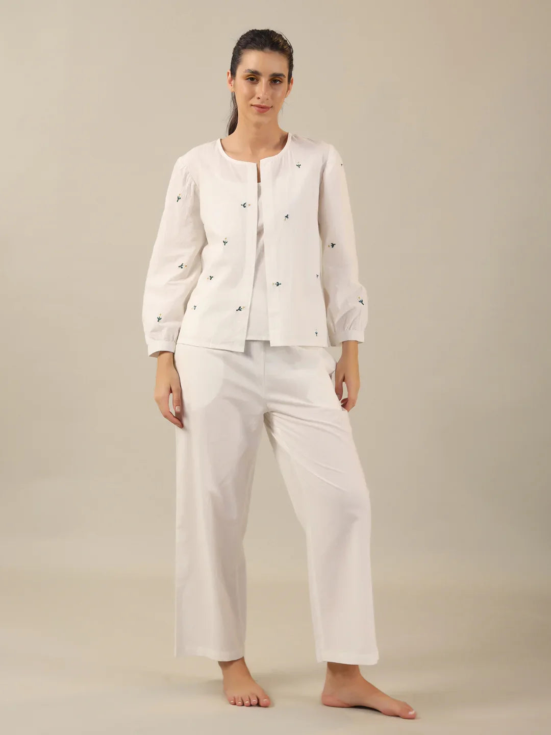 WHITE DAISY Cotton Night SUIT - SanskrutiHomes 