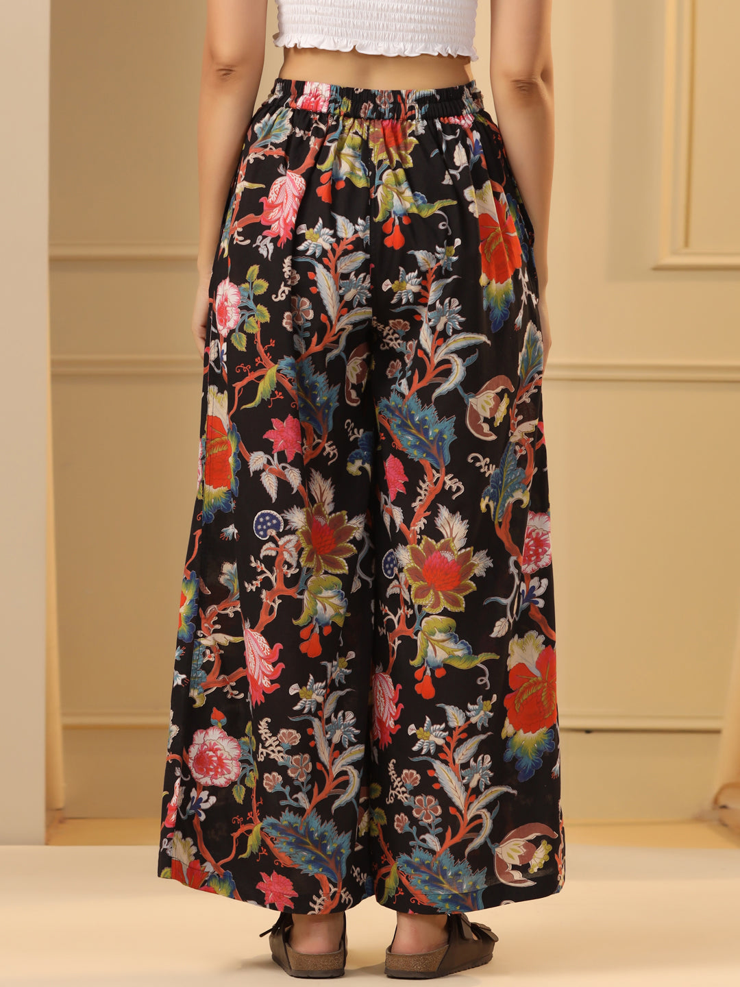 Black & Pink Floral Printed Pure Cotton Lounge Pants - SanskrutiHomes 