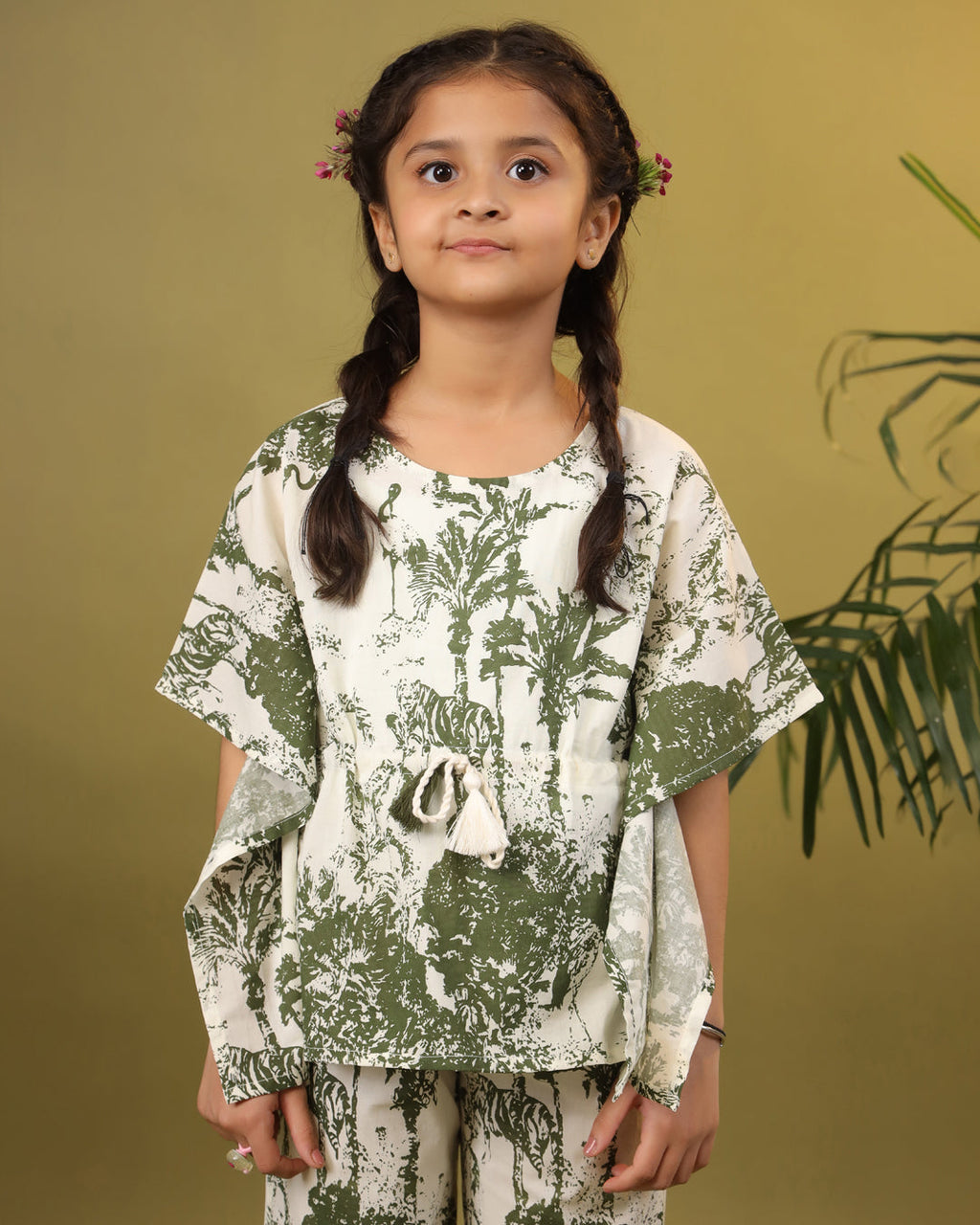 Kids Pure Cotton Green Colour Printed Night suits - SanskrutiHomes 