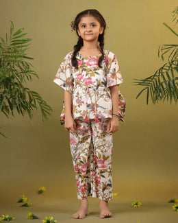 Kids Pure Cotton Multi Colour Printed Night suits - SanskrutiHomes 