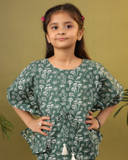 Kids Pure Cotton Green Colour Printed Night suits - SanskrutiHomes 