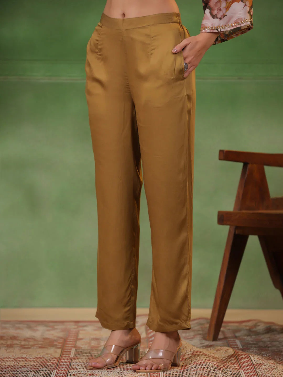 Olive V-Neck Silk Blend Kurta Set for Women - SanskrutiHomes 