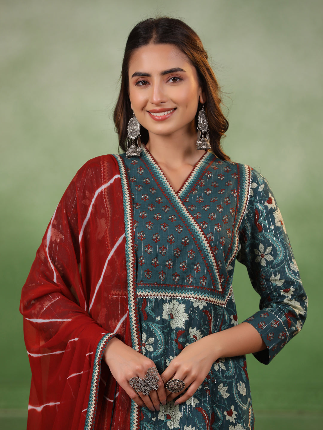 Sea Green Cotton Floral Printed V-Neck Kurta Set - SanskrutiHomes 