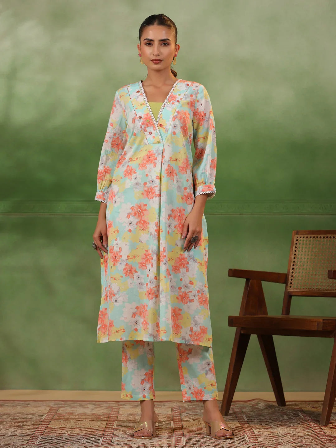 Floral Printed V-Neck Cotton Kurta Set - SanskrutiHomes 