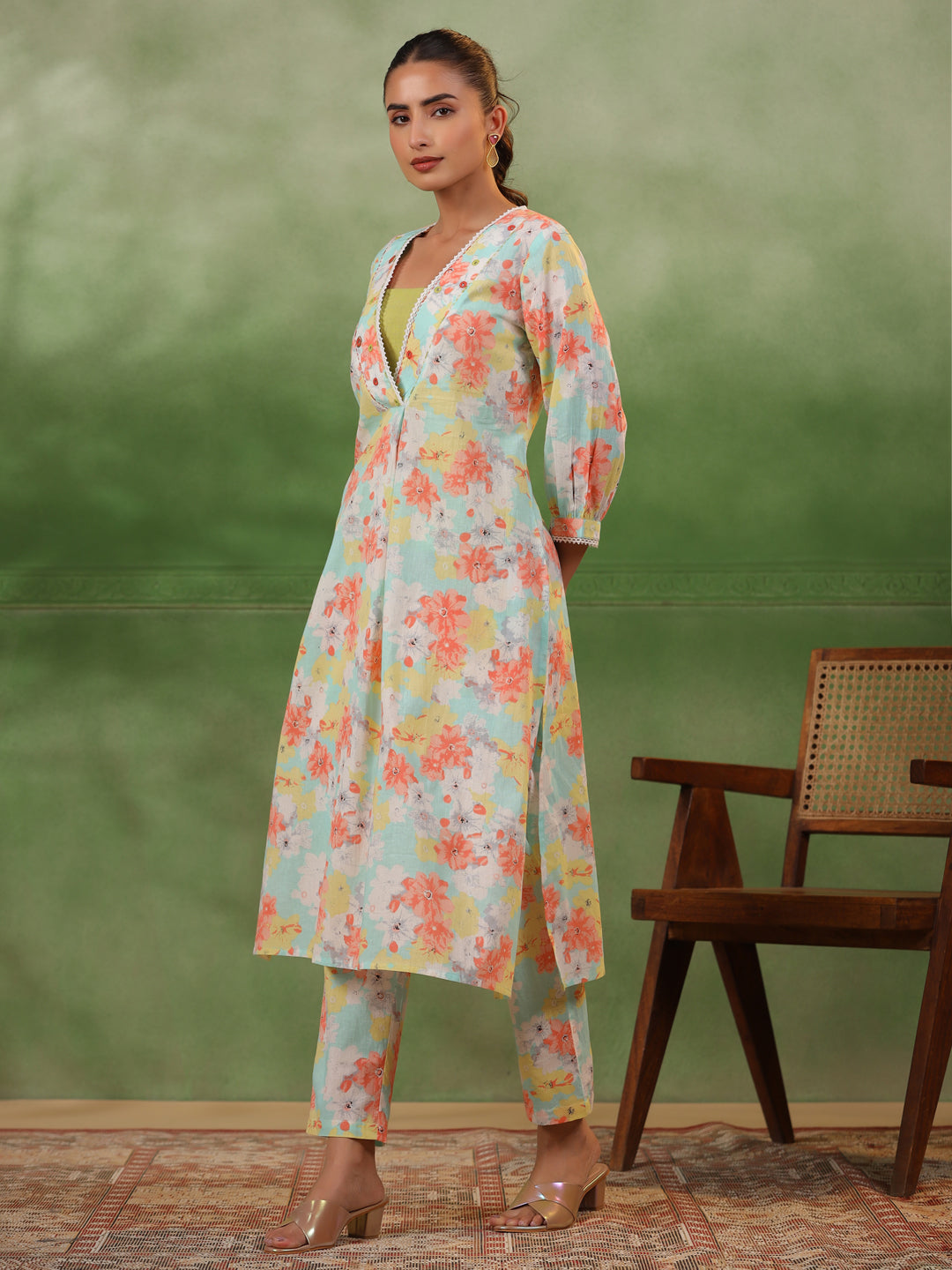 Floral Printed V-Neck Cotton Kurta Set - SanskrutiHomes 