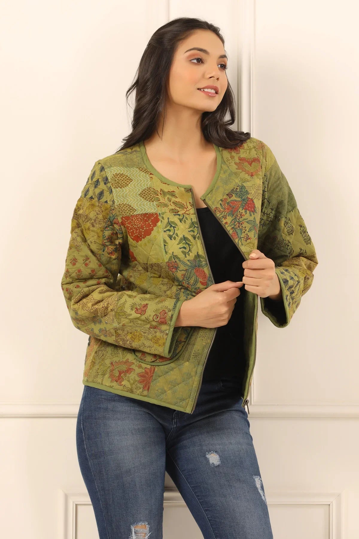 Printed women quilted jacket - SanskrutiHomes 