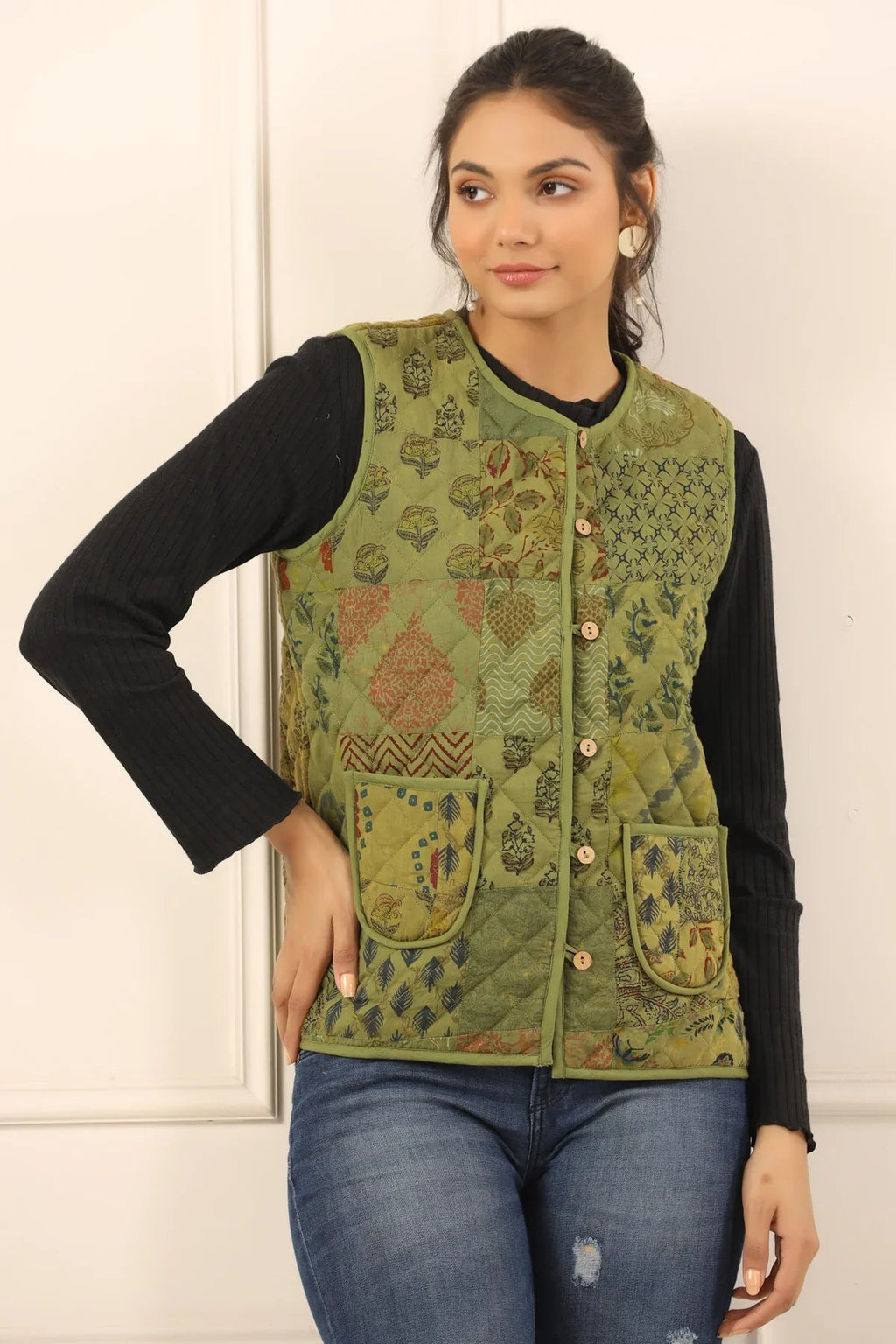 Printed women quilted jacket - SanskrutiHomes 
