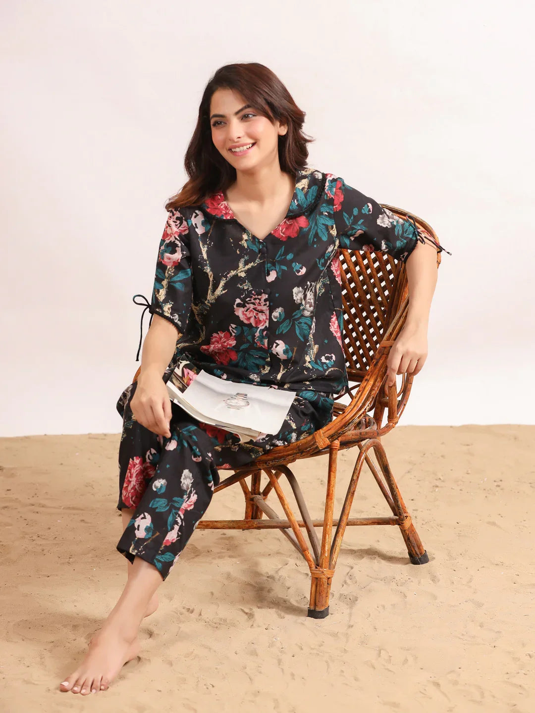 Black floral printed Cotton Printed Night Suit Set with Pajama - SanskrutiHomes 