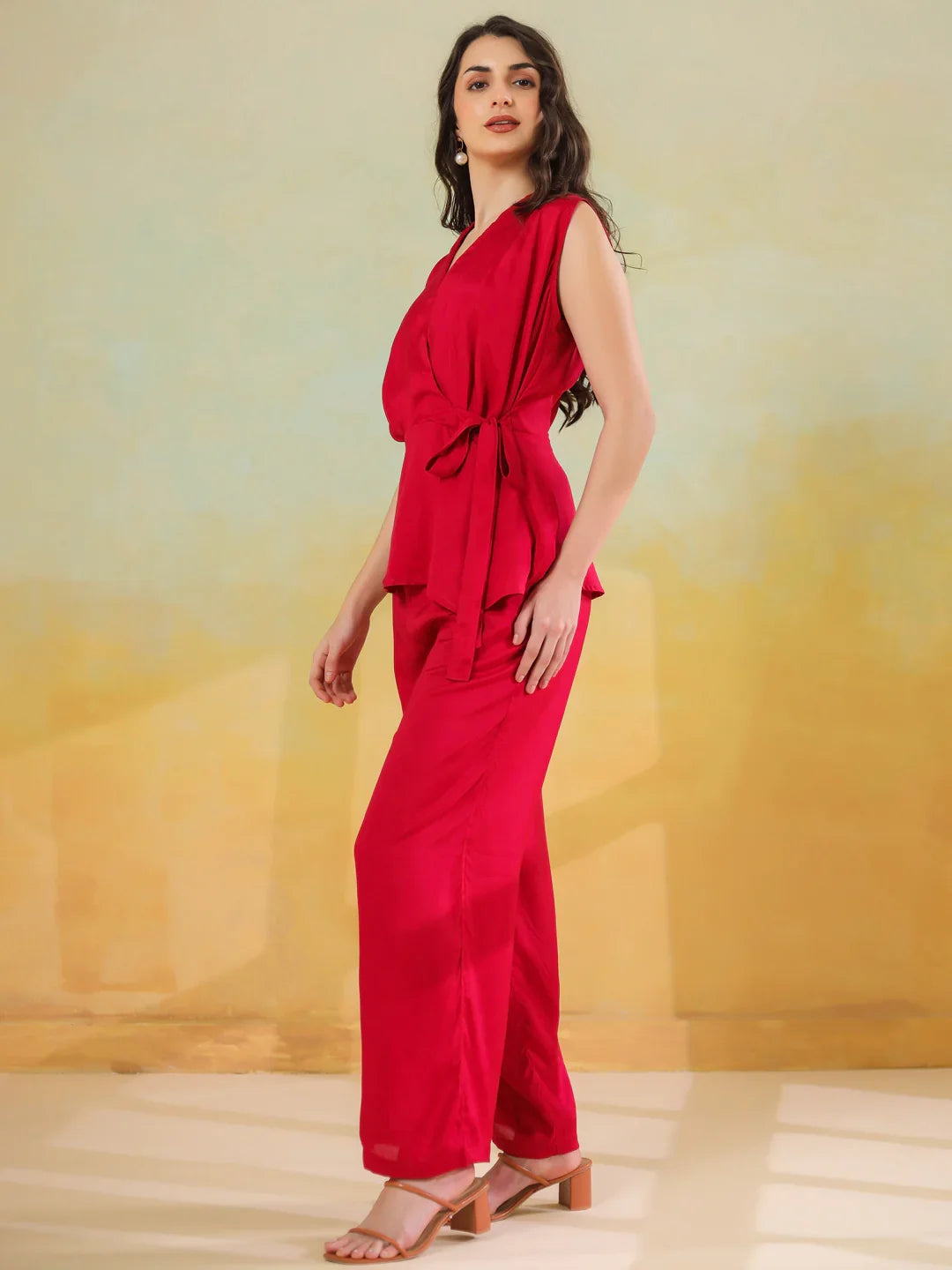 Red Solid Print V-Neck Co-ords Set for Women - SanskrutiHomes 