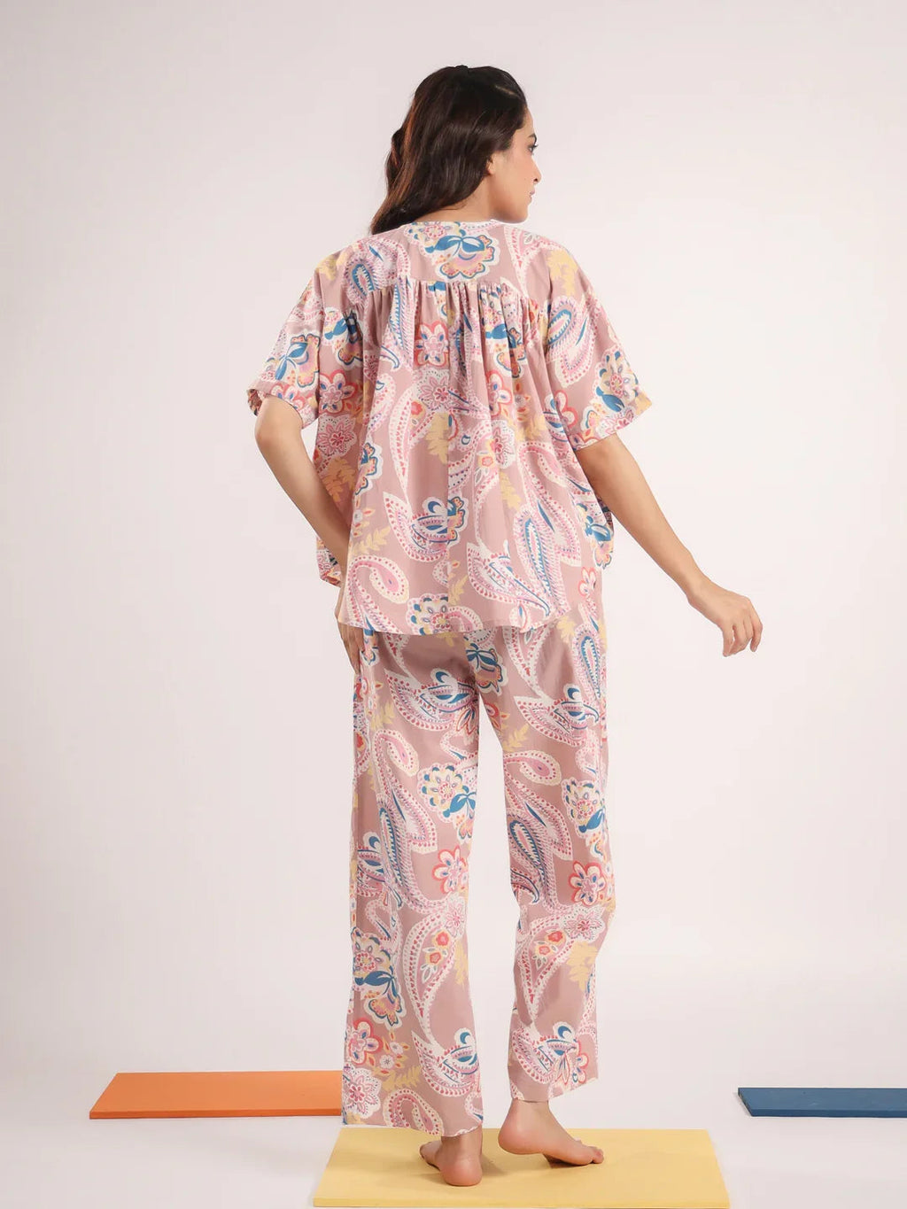 Women's Pure Cotton Pink Ethnic Motifs Print Night suits - SanskrutiHomes 