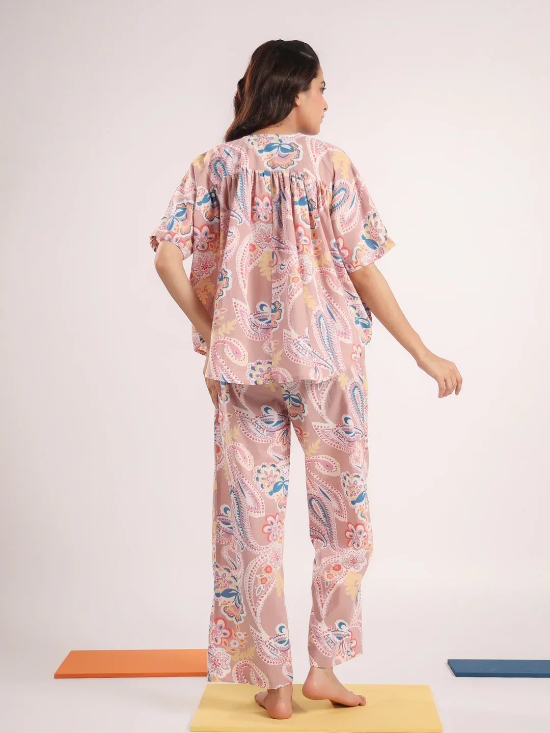 Women's Pure Cotton Pink Ethnic Motifs Print Night suits - SanskrutiHomes 