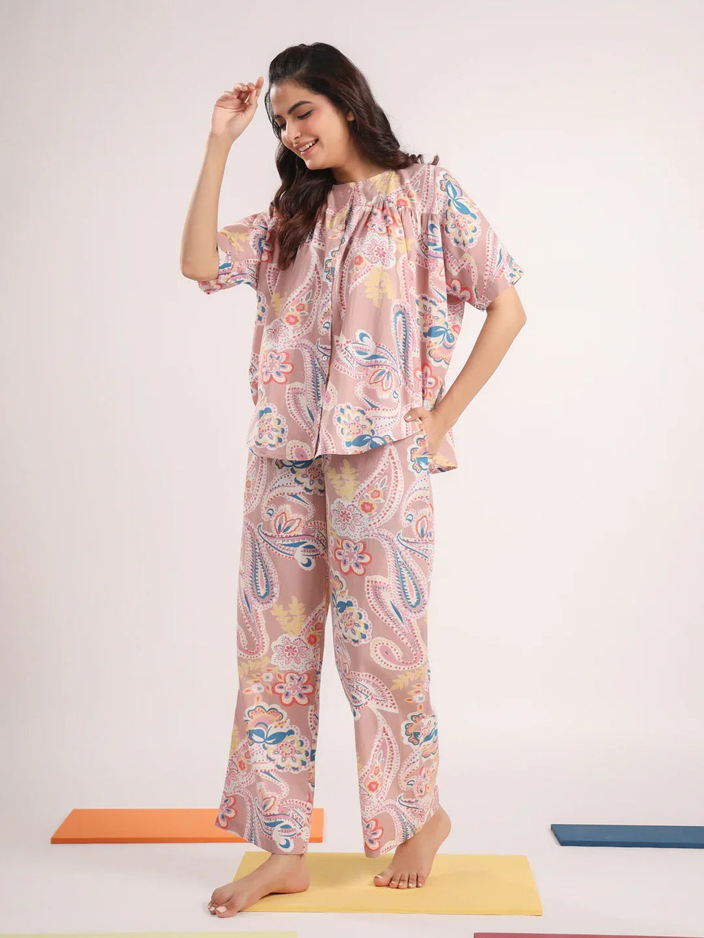 Women's Pure Cotton Pink Ethnic Motifs Print Night suits - SanskrutiHomes 