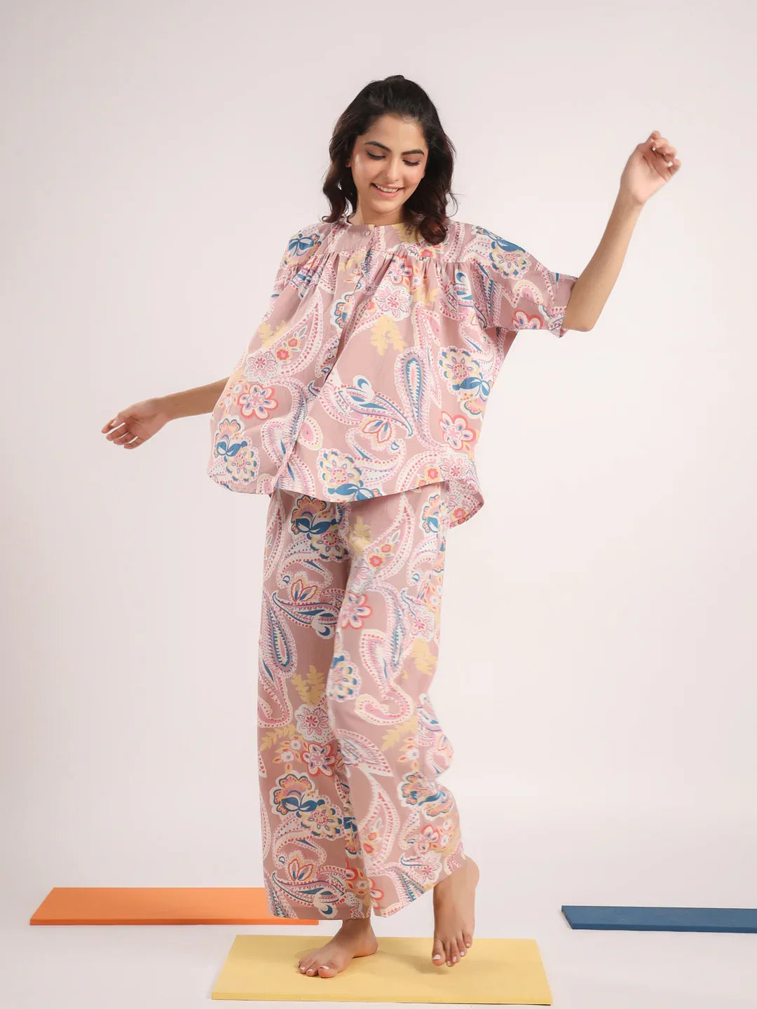 Women's Pure Cotton Pink Ethnic Motifs Print Night suits - SanskrutiHomes 