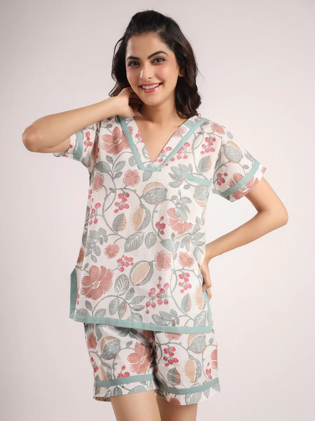 Women's Pure Cotton Floral Print Night suits - SanskrutiHomes 