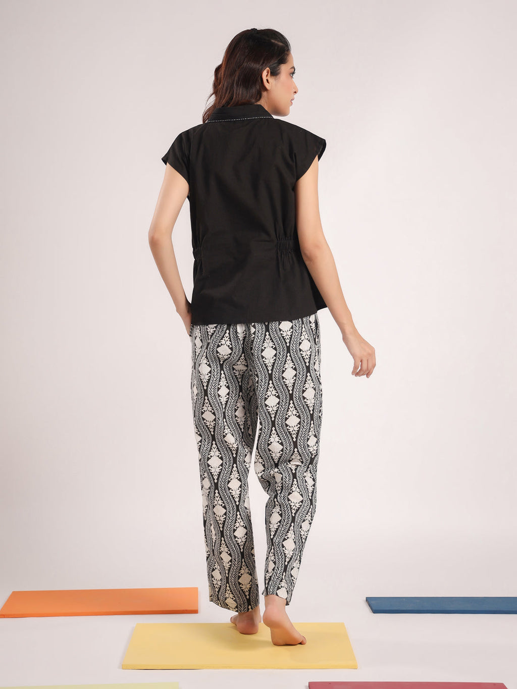 Sleeveless Pure Cotton Night Suit Set - SanskrutiHomes 