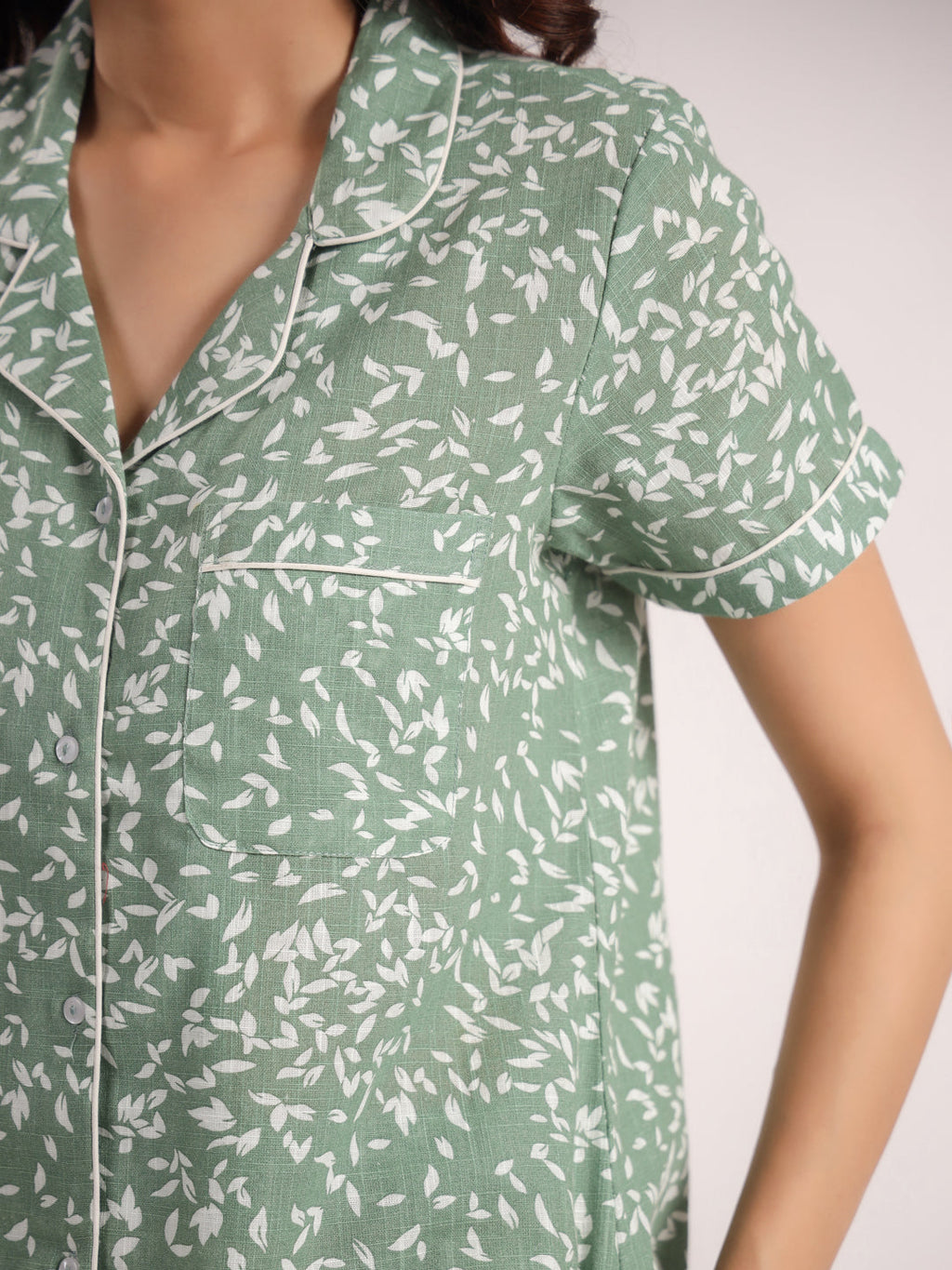 Green printed Night Suit Shirt & Shorts Set - SanskrutiHomes 