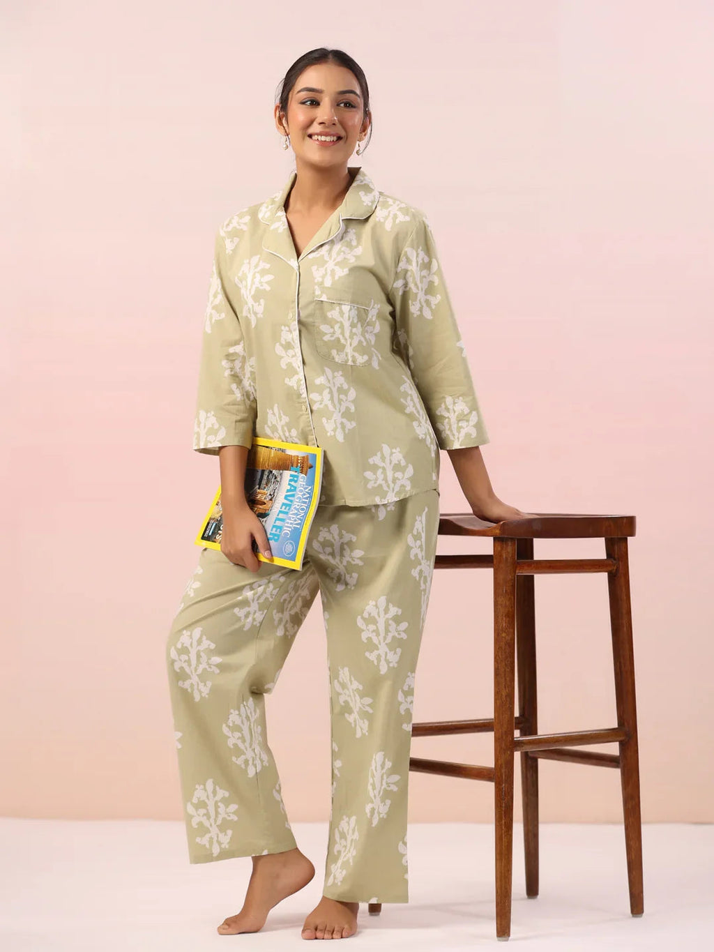 Floral Printed Collar Neck Night Suit - SanskrutiHomes 