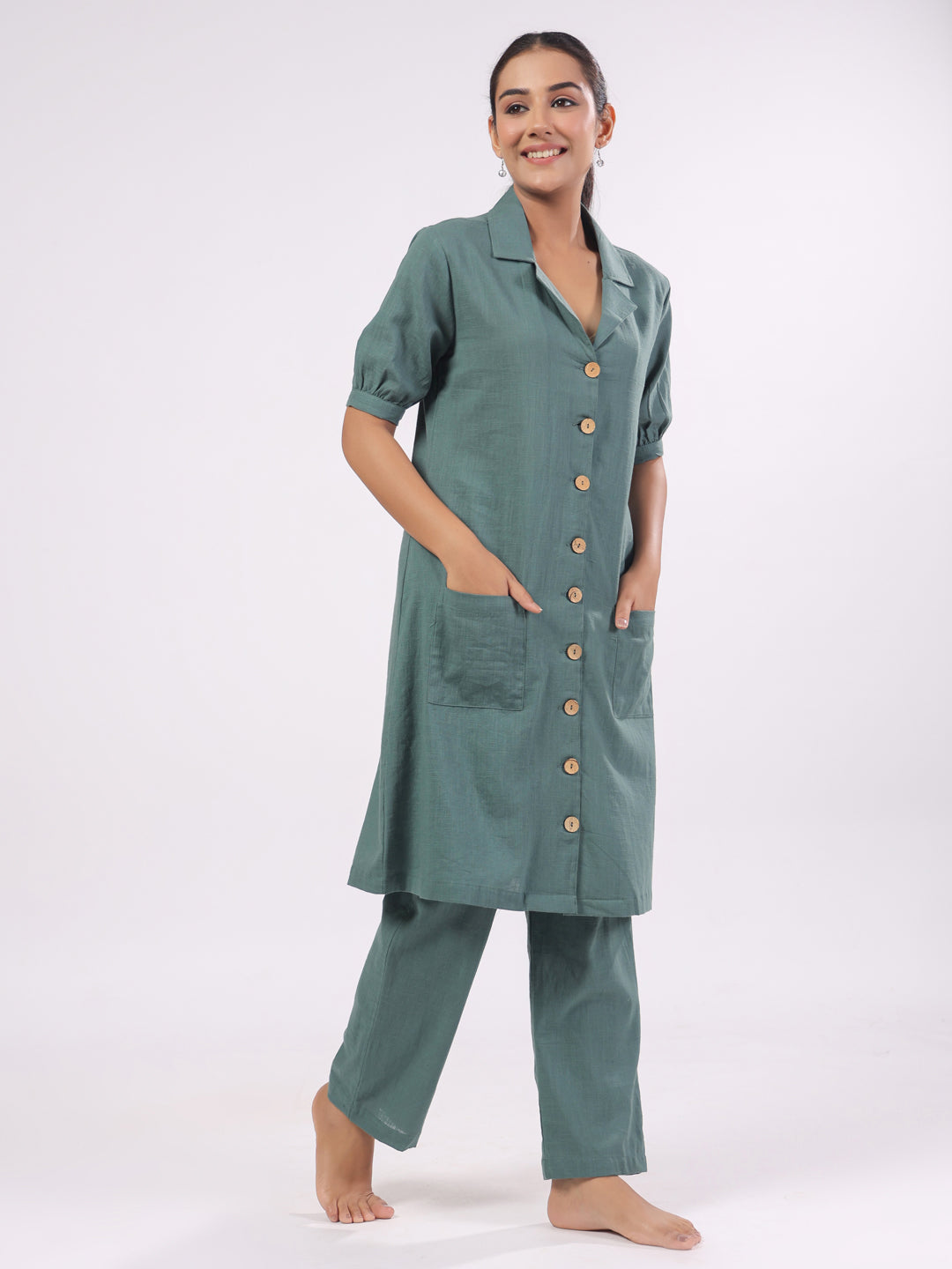 Women's Cotton Blend Dark Green Solid Print Night Suits