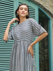 Blue Cotton Printed Night Dress - SanskrutiHomes 