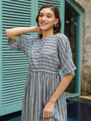 Blue Cotton Printed Night Dress - SanskrutiHomes 