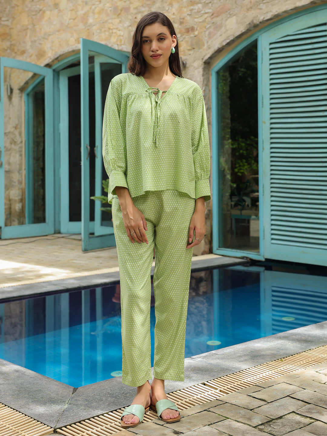 Green Solid Print Night Suit for Women - SanskrutiHomes 