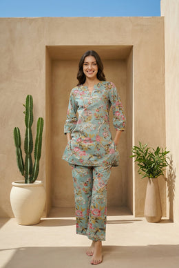Green Floral Print Mandarin Neck Pure Cotton Night Suit For Women