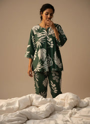 Green Round Neck Cotton Printed Night Suit Set for Women - SanskrutiHomes 