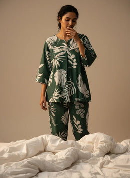 Green Round Neck Cotton Printed Night Suit Set for Women - SanskrutiHomes 