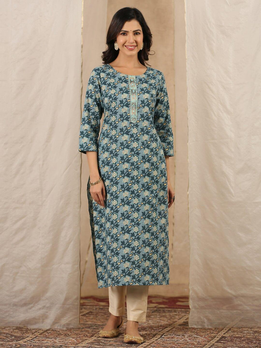 Women Pure Cotton Kurta - SanskrutiHomes 